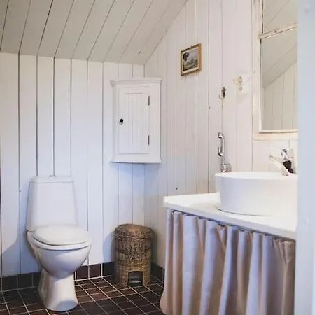 Grooppi, Live In Style In The Middle Of Lapland Yllaes,