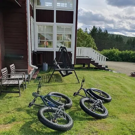 Grooppi, Live In Style In The Middle Of Lapland Yllaes, Villa Akaslompolo
